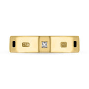 18ct Yellow Gold Whitby Jet 0.12ct Diamond Queen's Jubilee Hallmark Princess Cut 5mm Ring