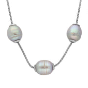 Sterling Silver Grey Baroque Pearl Three Bead Necklace. N699.